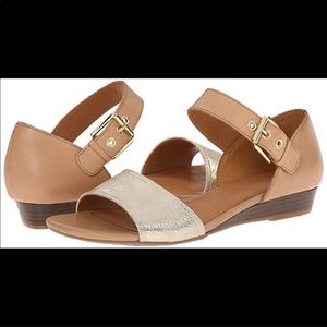 Naturalizer Women's Julissa Wedge Sandal
